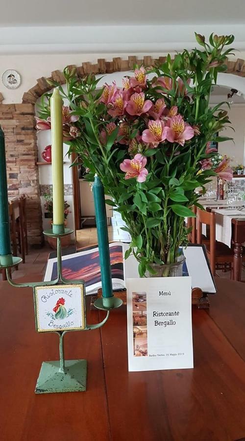 Albergo Ristorante Bergallo Tovo San Giacomo Eksteriør bilde