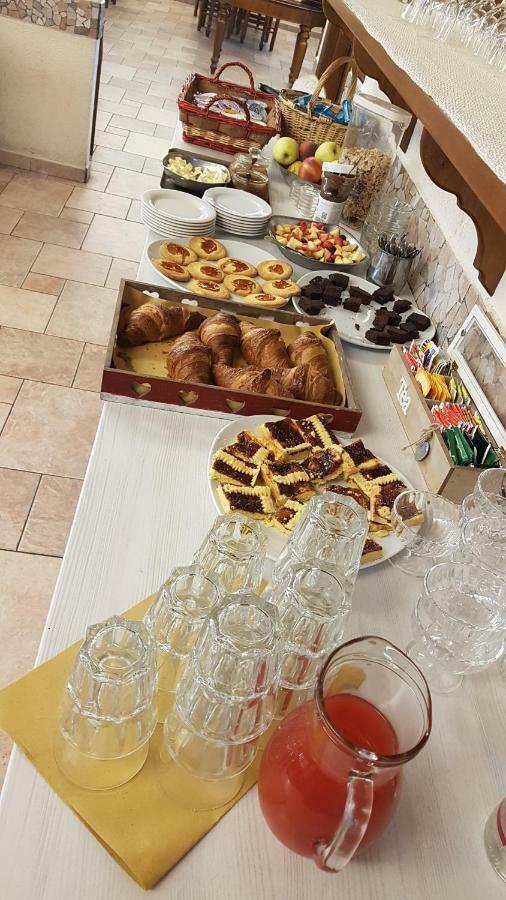 Albergo Ristorante Bergallo Tovo San Giacomo Eksteriør bilde